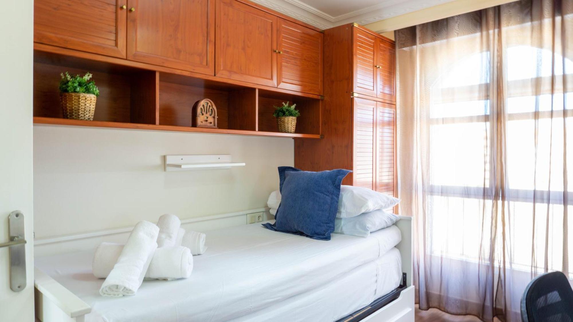 Apartment Aconte Malaga Exterior photo